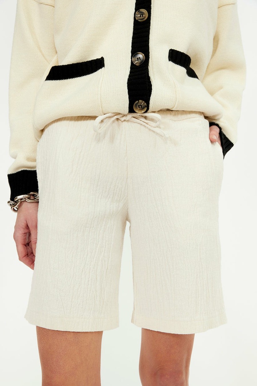 Pants & Shorts Musier Paris | Bermuda Shorts Latte